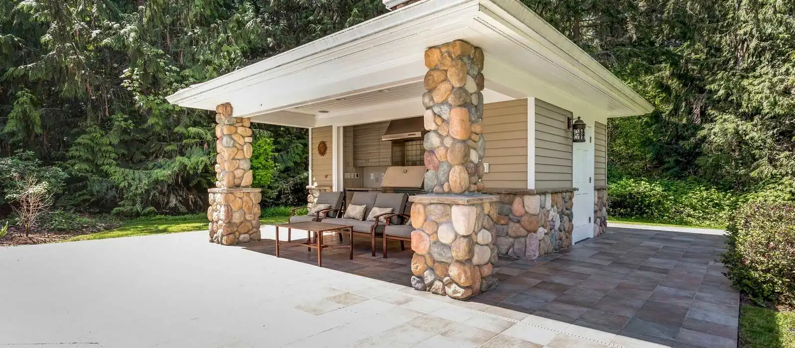 We Love To Beautify Your Property